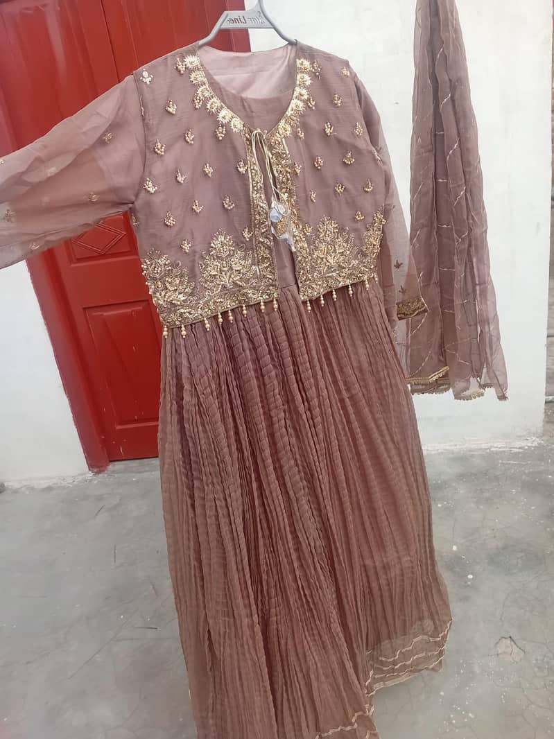 long maxi with jacket simple back with dupata karhai on sleeves 0