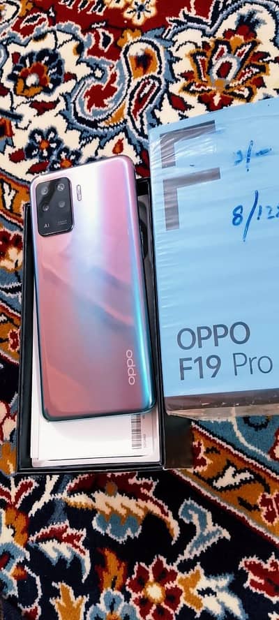 F19 pro condition 10 10  box available no chargar  no repair