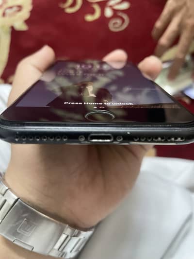 Iphone 7plus pta approved with box 32gb