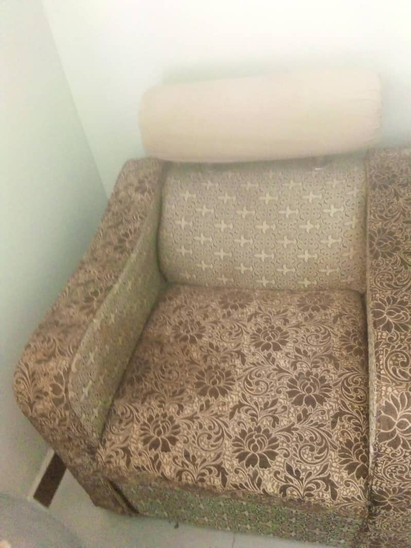 7 seater sofa 1