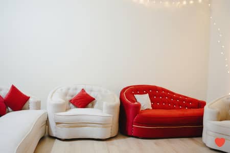 Wide Executive 8 Seater Chesterfield Velvet Sofa Set with Dewan