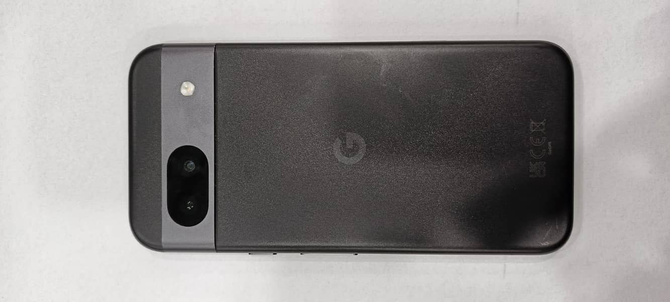 Google Pixel 8a 1