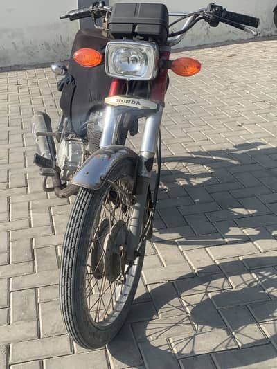 HONDA -Cg 125 good condition for sale -03361181468