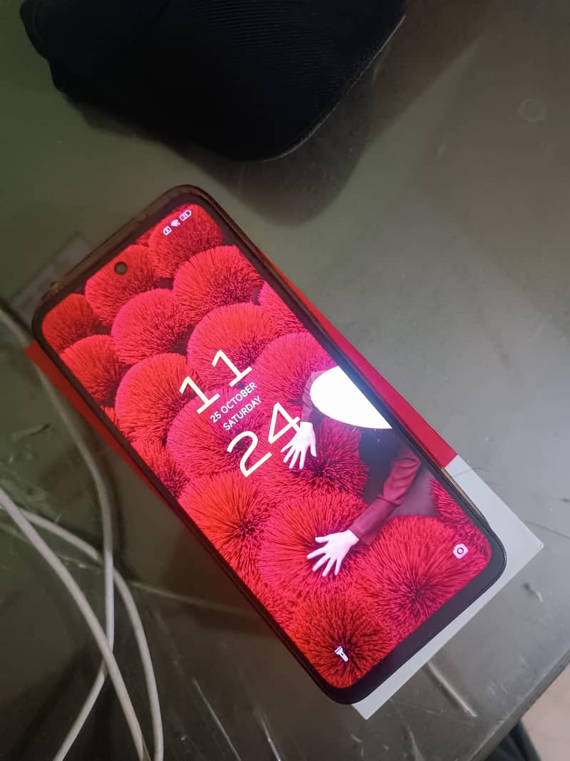 Redmi 13 8+8/128 with box warranty upto feb-2026 1