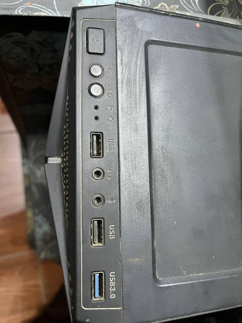 Ryzen 5 Desktop PC | 16GB RAM | Dell 24" LCD | Complete Setup 1