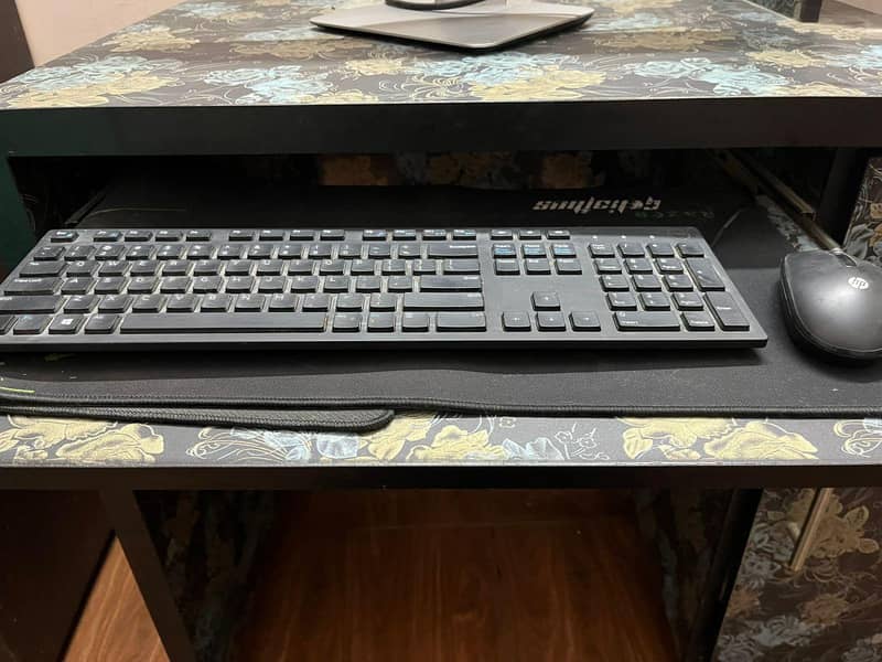Ryzen 5 Desktop PC | 16GB RAM | Dell 24" LCD | Complete Setup 6