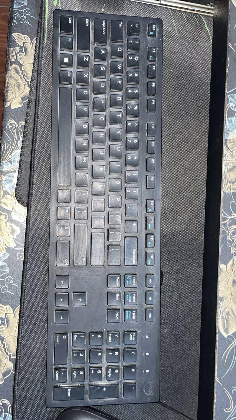 Ryzen 5 Desktop PC | 16GB RAM | Dell 24" LCD | Complete Setup 10