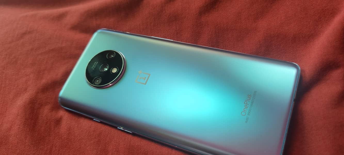 OnePlus 7T 0