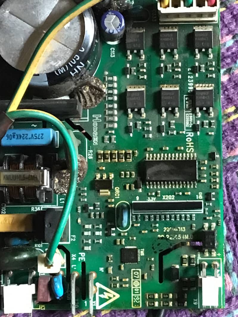 ZEE TECHNOLOGIES 8
