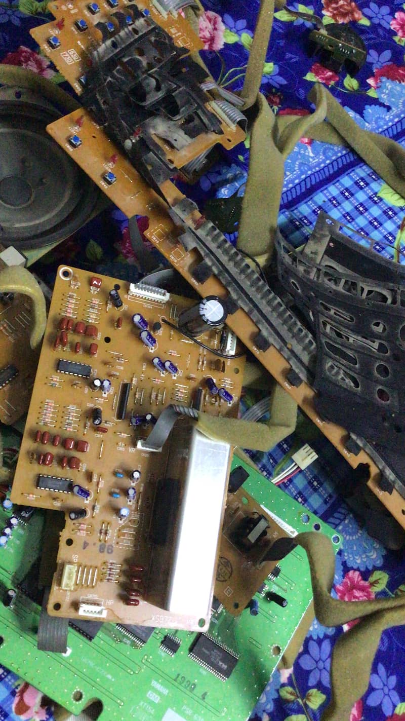 ZEE TECHNOLOGIES 15
