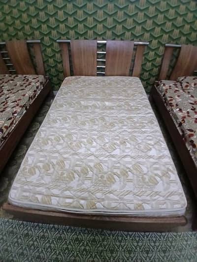 Single bed with mattress