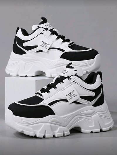 New brand girl and women shoes .