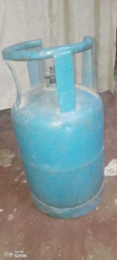 clyender 12kg price 9000