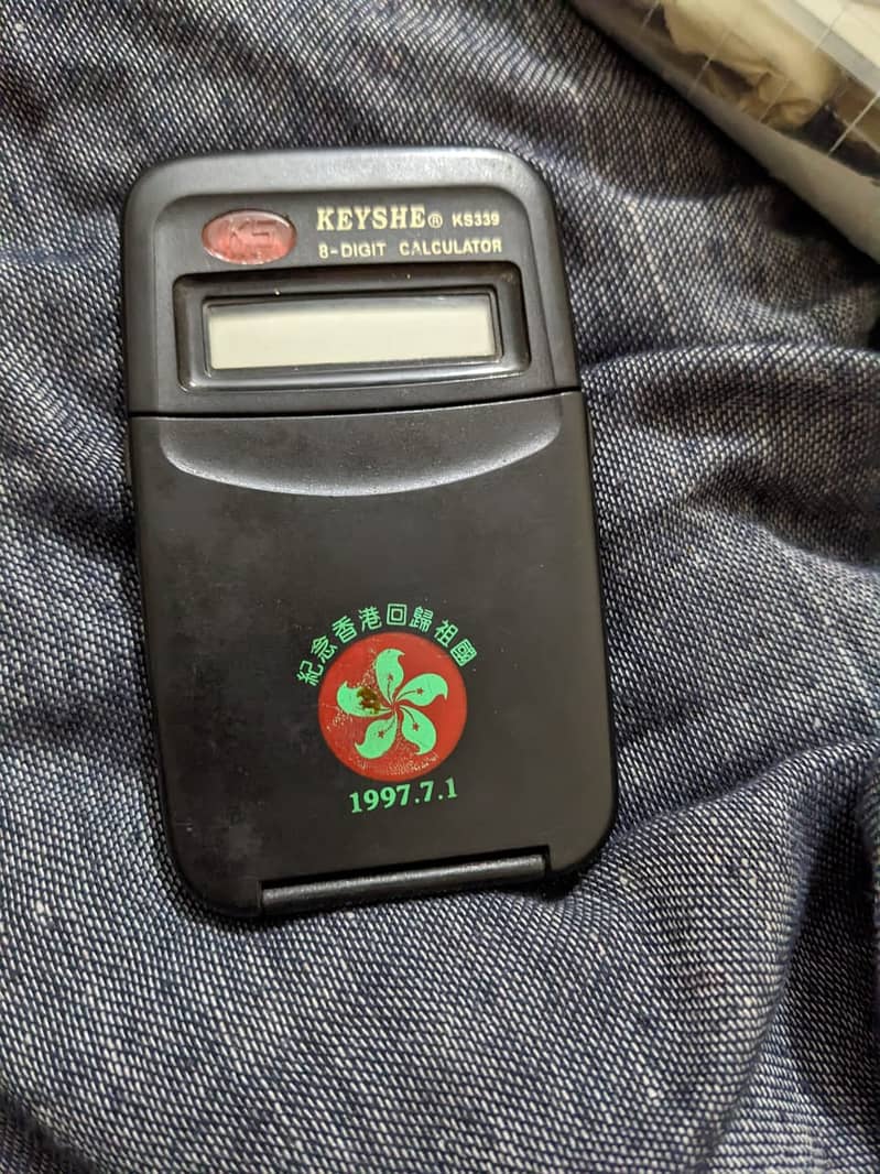 electronic calculator 5