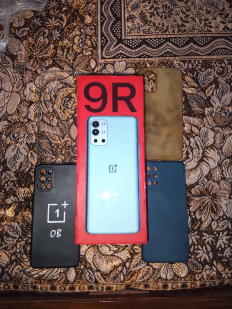 OnePlus 9R Dual sim 8+8gb & 128gb 10/10 with box 1