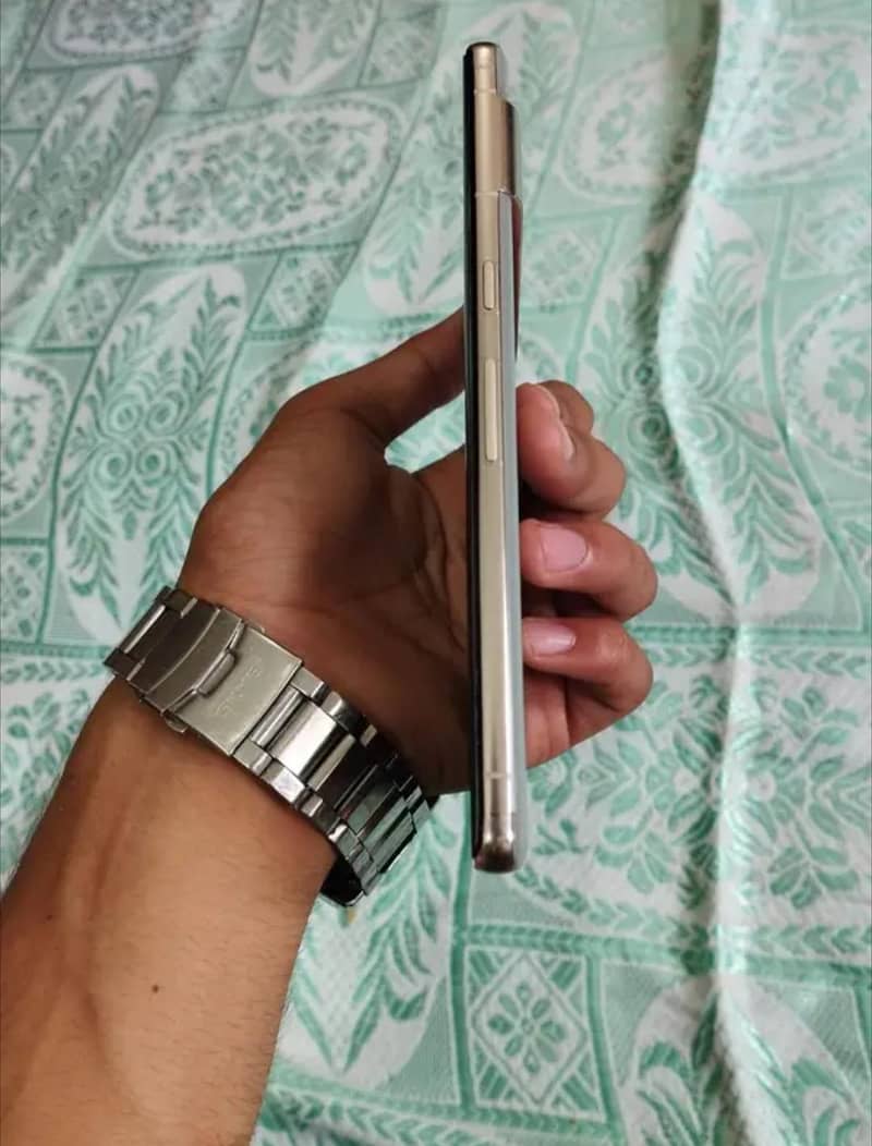 Google pixel 7 pro 6