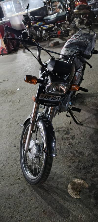 Honda CD 70barand new 2025