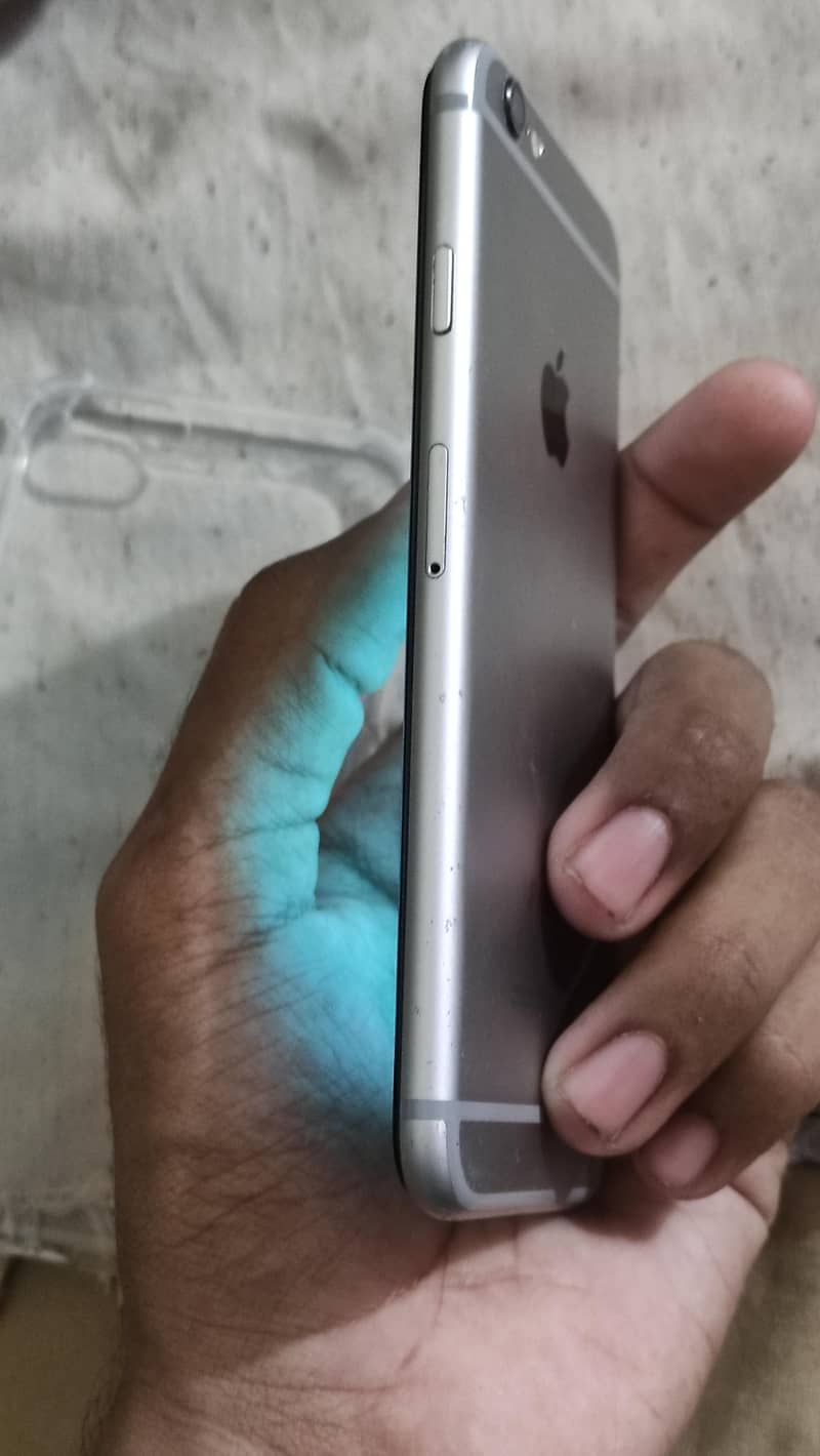 IPHONE 6S 4