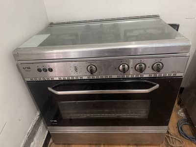 Nasgas Heavy Stove with Griller and Owen  just like New
