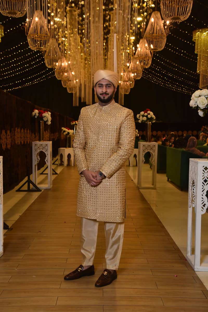 Sherwani 0