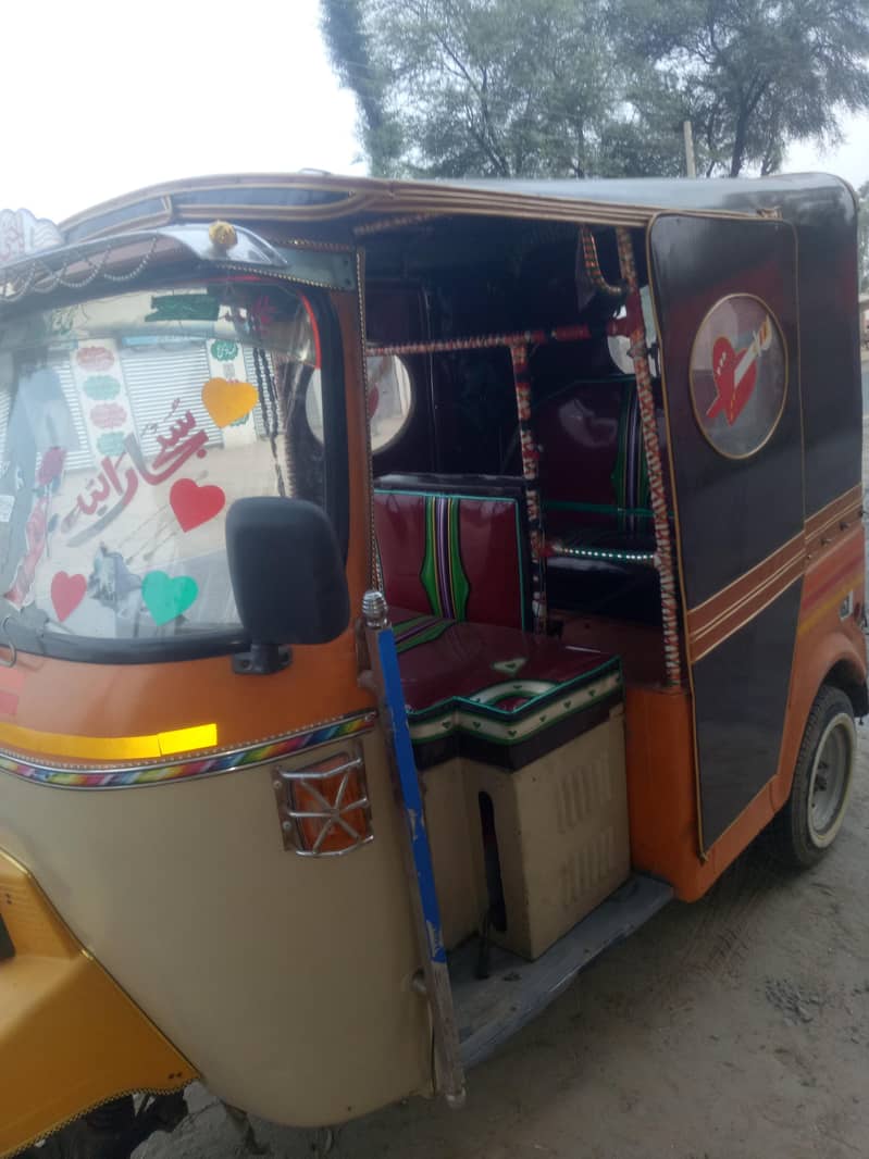 auto rickshaw 9