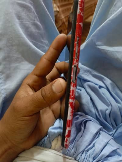 vivo y20 4gb\64gb only mobile hai