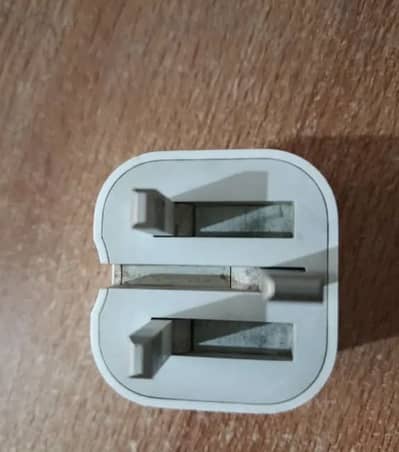 iPhone adopter 20 w very little used