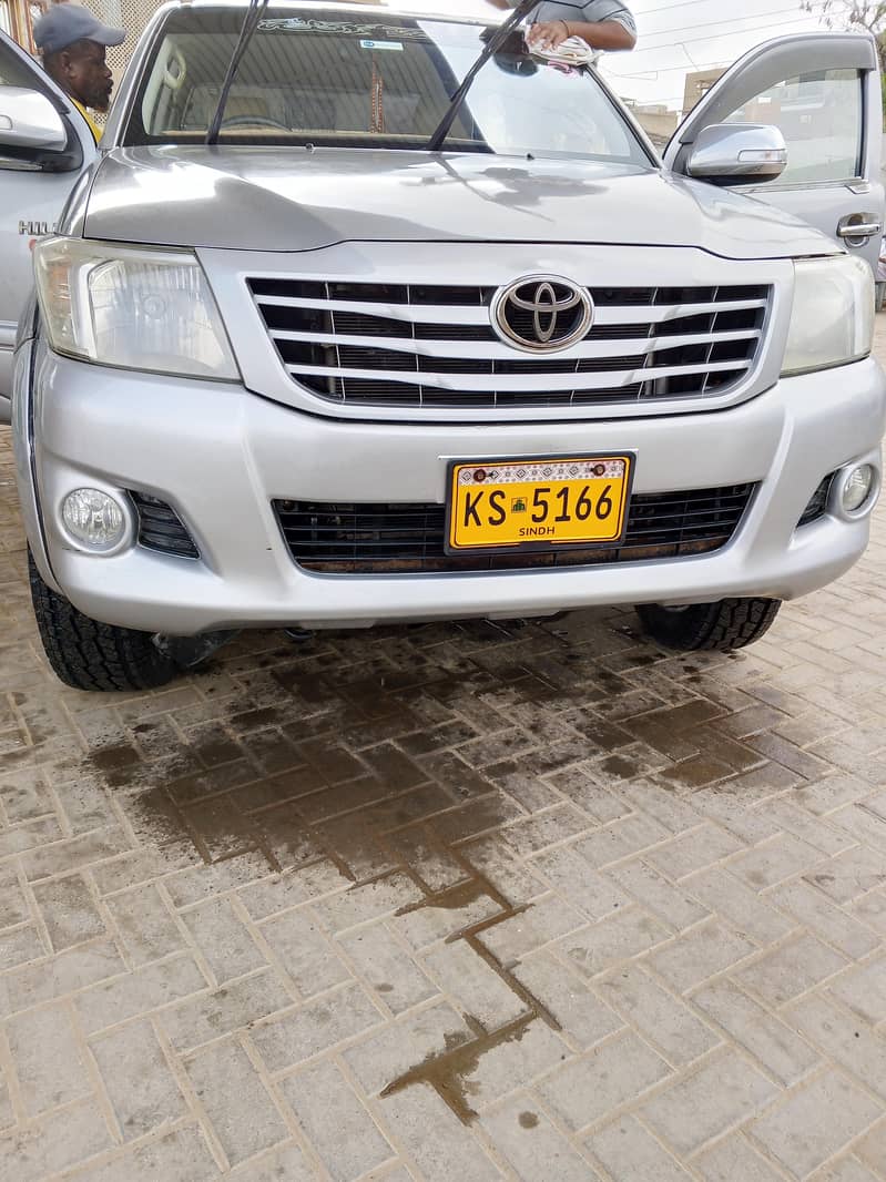 2012 model 2012 registration Karachi 5