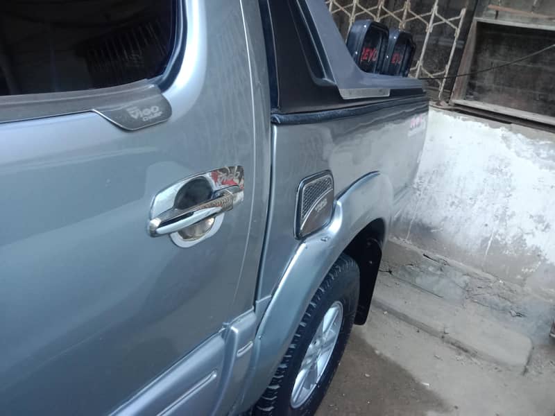 2012 model 2012 registration Karachi 11