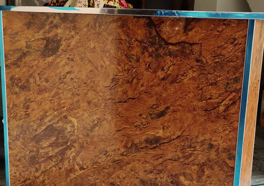 Computer office table  New condition 2