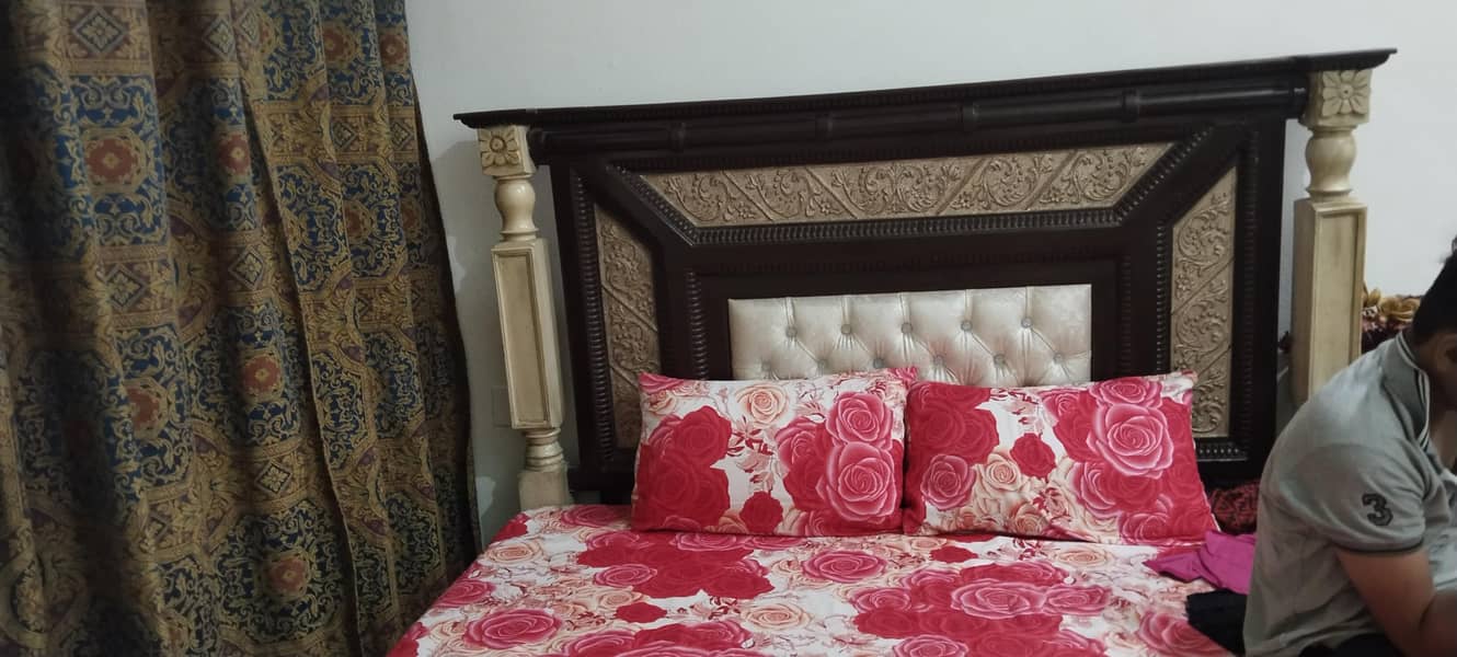 bed dressing side tables 0