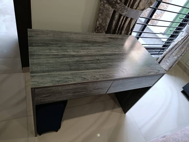 Work / Study Table 6