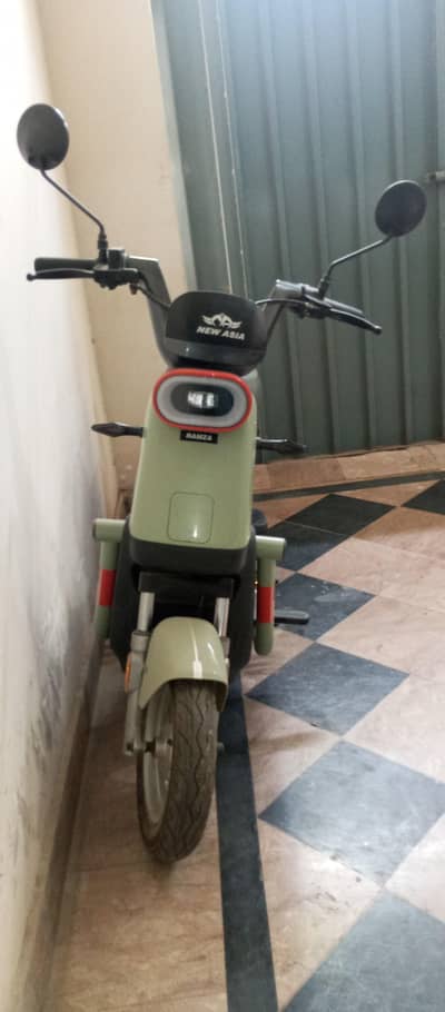 Ramza Kuling Electric Scooty – Exchange for Bigger Size