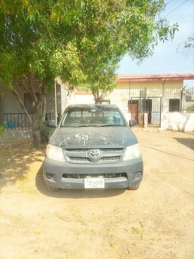 hilux pickup single cabin 2007  5L engine
