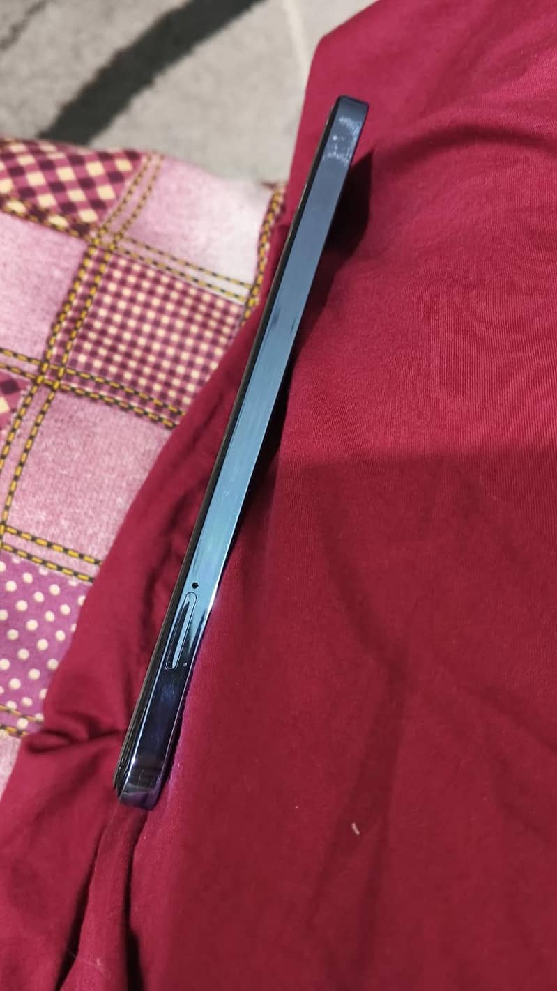 Tecno Camon 20 in good condition 5