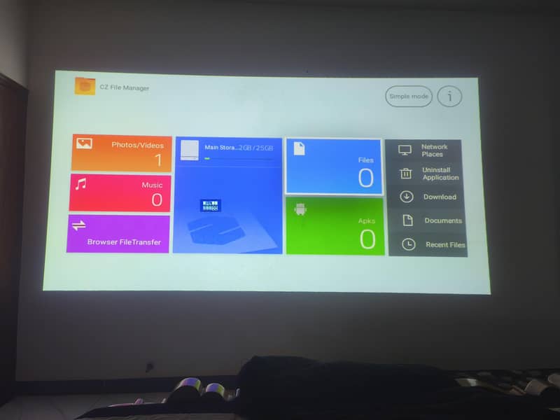 کورین کمپنی کا منی چارج ایبل زبردست پروجیکٹر   Minix  Mini projector 2