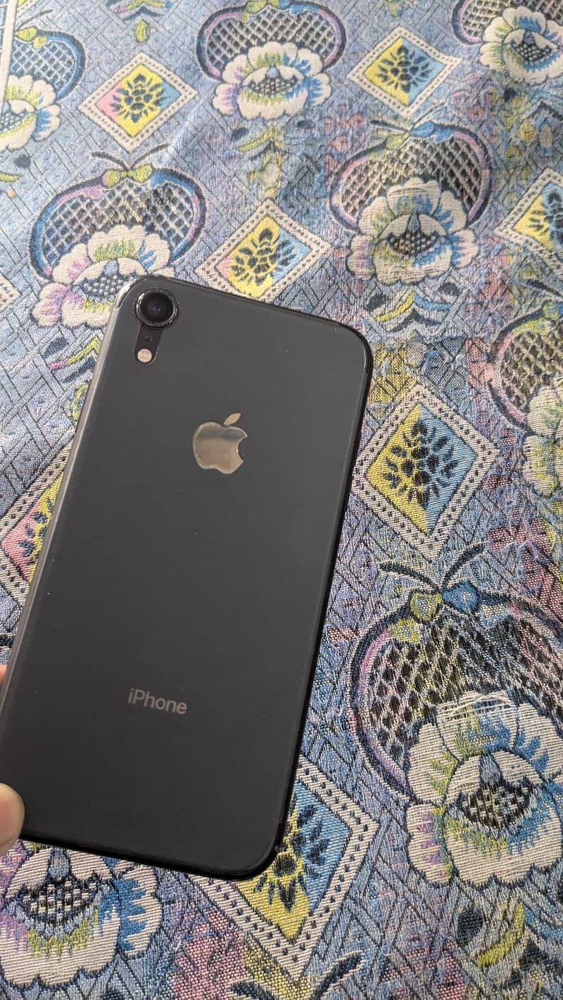 iphone XR factory unlock 1