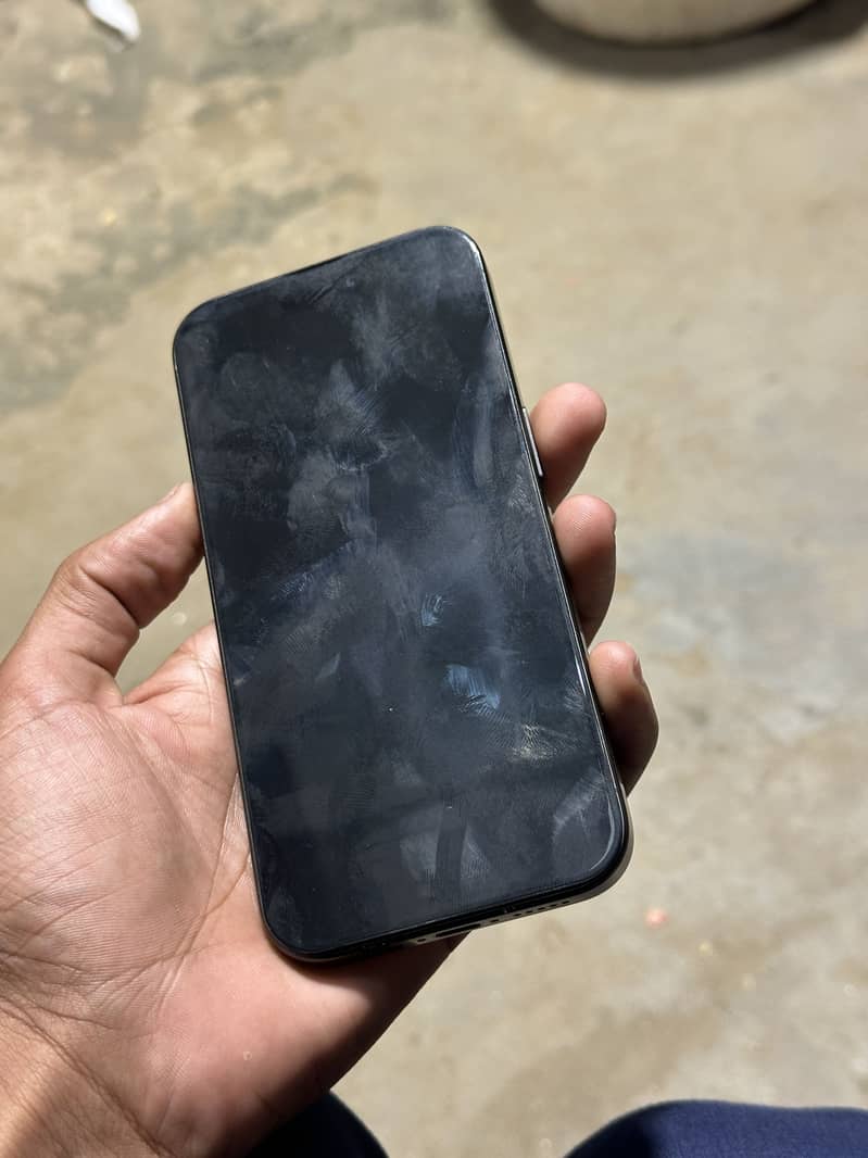 Iphone 15 pro ( factory unlock ) 4