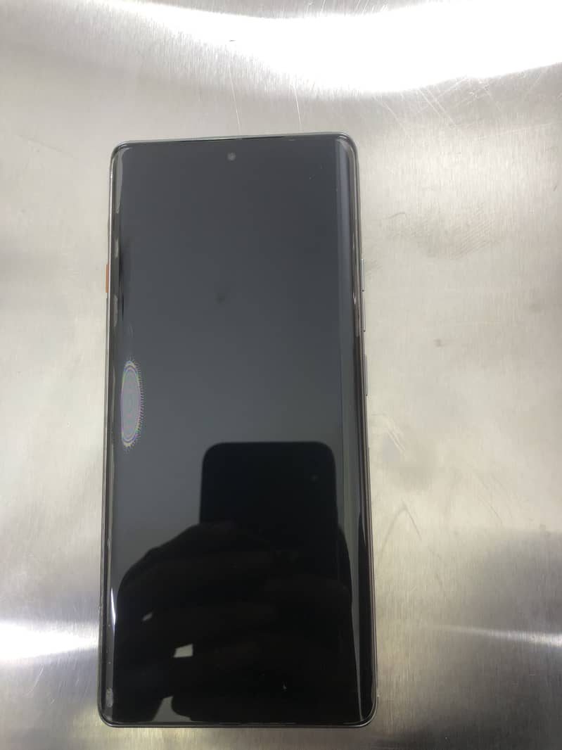 Techno camon 40 pro 0