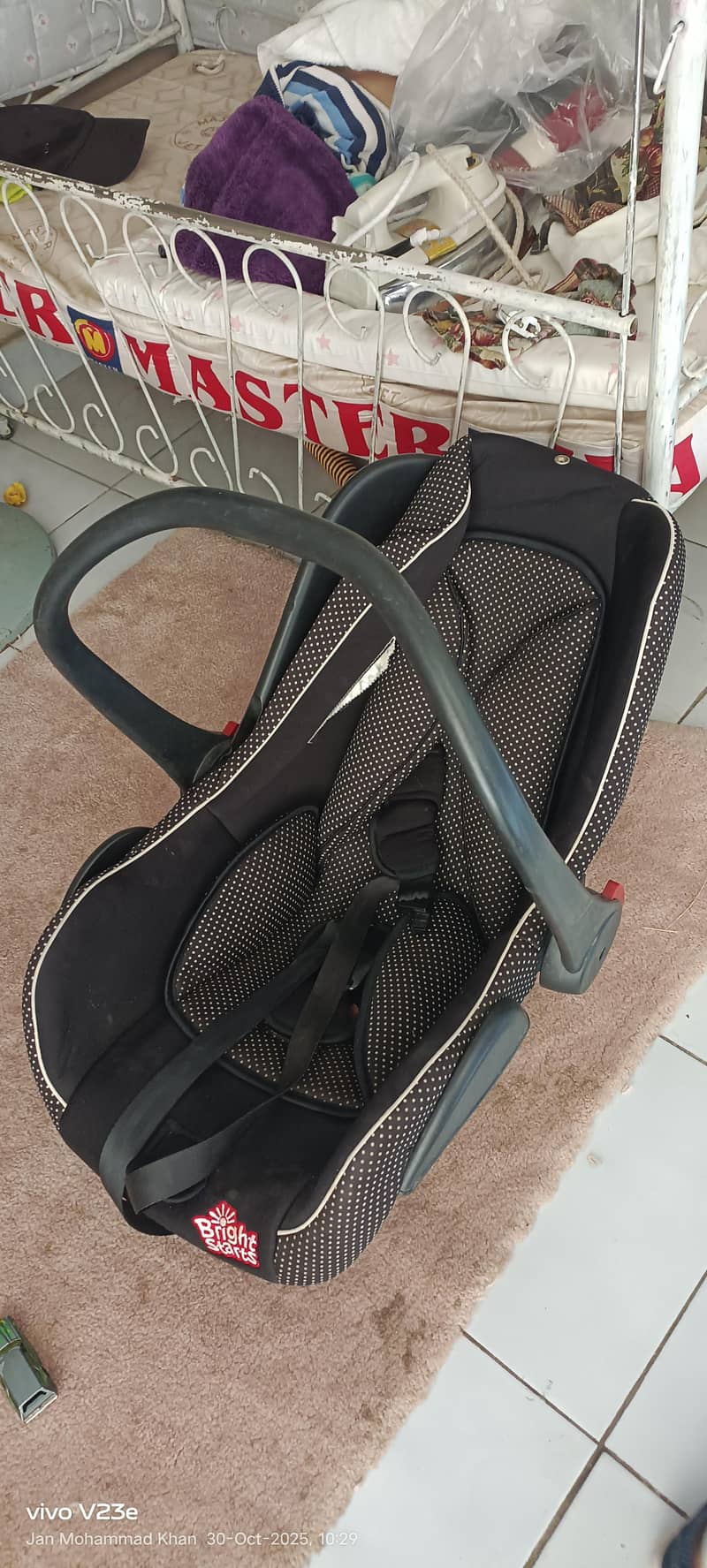 استعمال شدہ بیبی کیری سیٹ / کار سیٹ (بہترین حالت میں) تفصیل 4