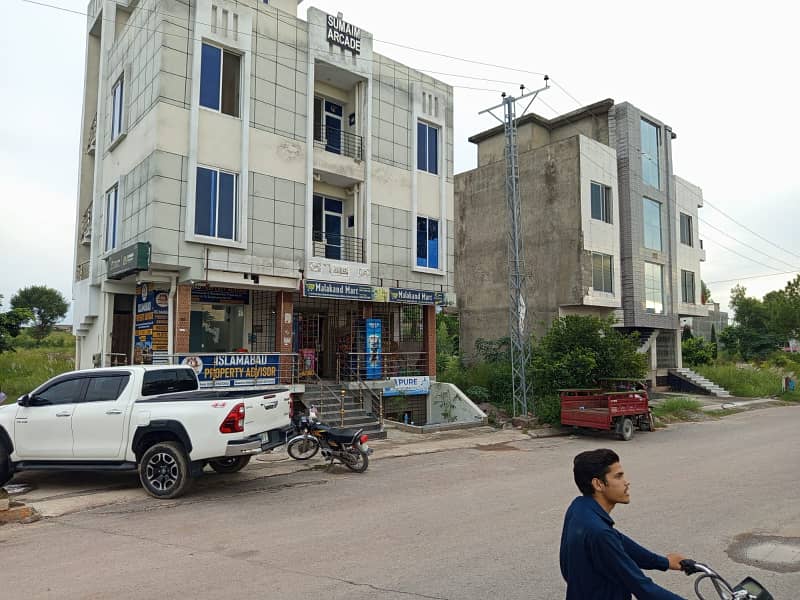 10 Marla (35*65) Residential Plot For Sale in Gulshan e Sehat E-18 Block E Islamabad 28