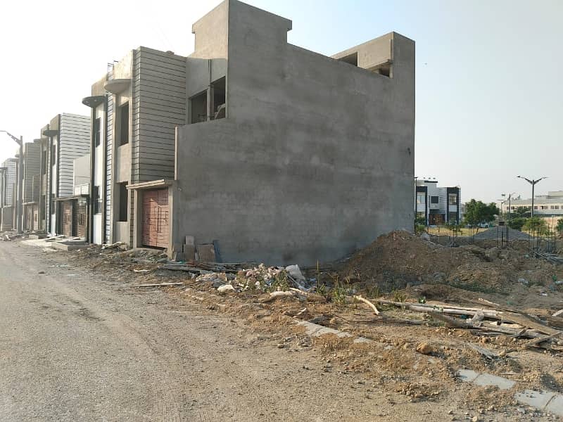 Prime Location 214 Square Yards Residential Plot For sale In Beautiful Saima Arabian Villas 4