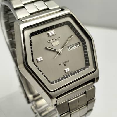 SEIKO 6309-5130 Automatic. Vintage Classic; Worth 128$. Japnese built<