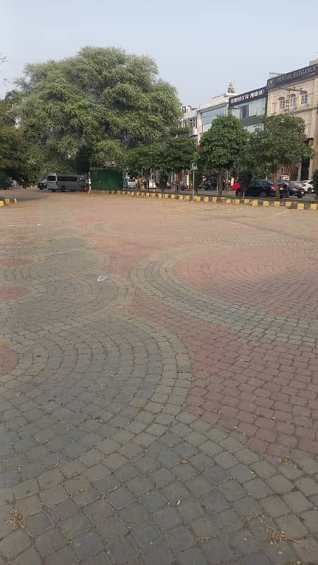 34 Marla Double unit owner build 7bed house with basement available for sale in dha phase 5 24