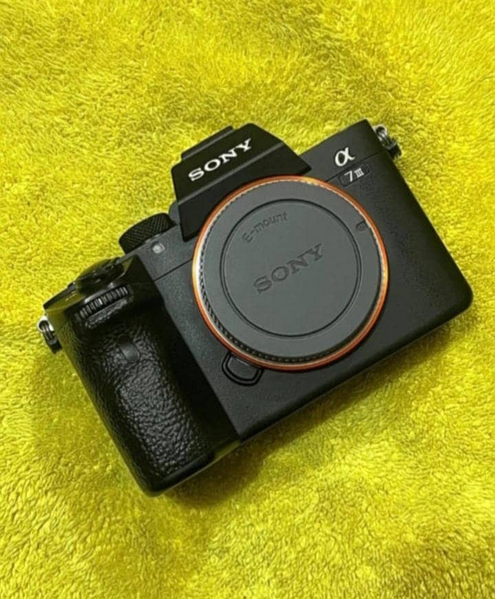 Sony A7iii 032017~91560 Sirf Watsap No - Digital Cameras - 1107936785