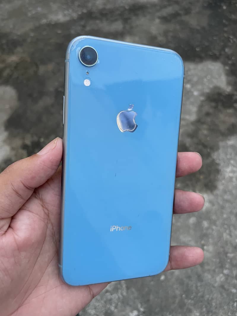 iphone xr 1