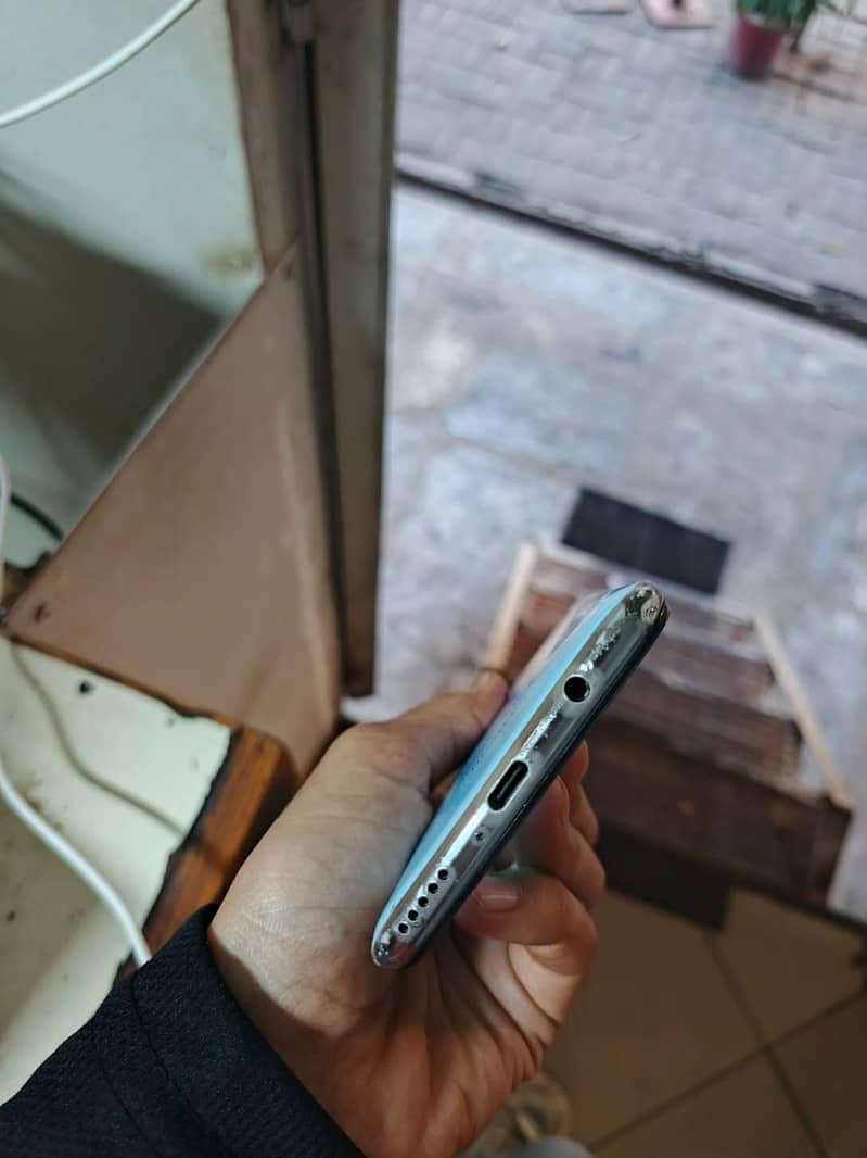 NOVA 7i 8/128 exchange possible 3