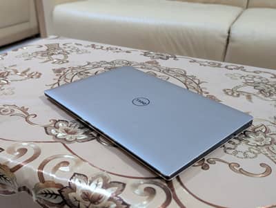 Dell XPS i7 8th 4GB Nvidia GTX 15in 4K Touch Gaming Workstation Laptop