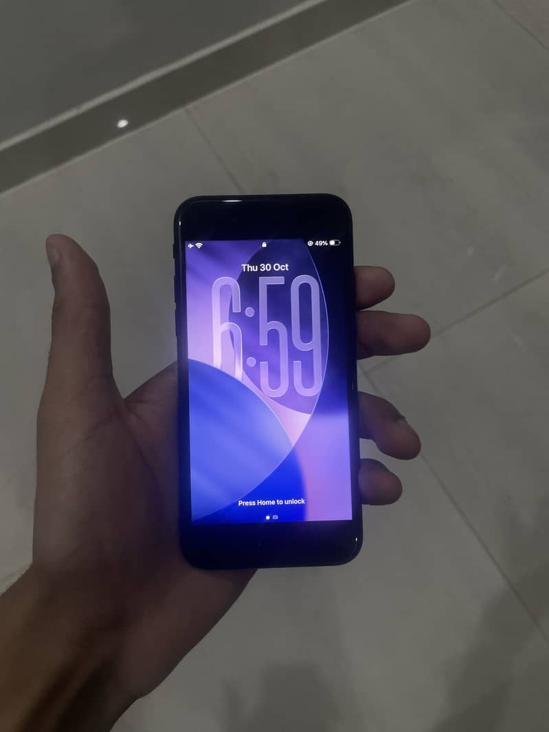 Iphone SE 2022 3rd Generation 4