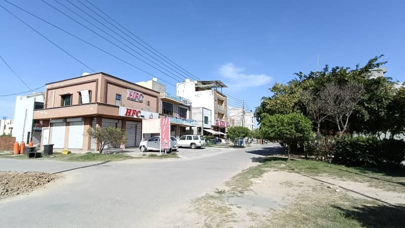 8 Marla Ready-for-Possession Plot in Premium Residencia, SA Gardens Phase 2 Prestigious Location! 10